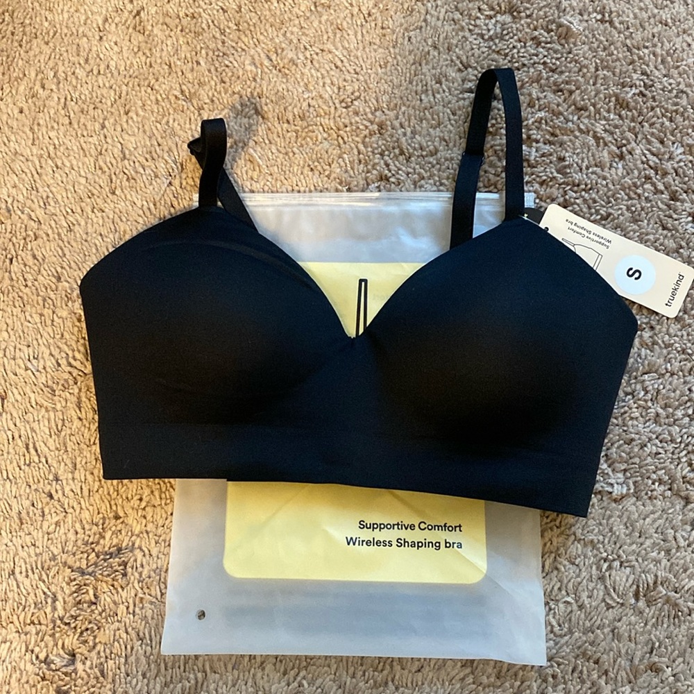 NWT Truekind Supportive Comfort Wireless Shaping Bra